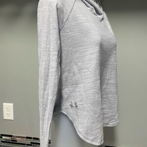Under Armour Women's Gray Pullover